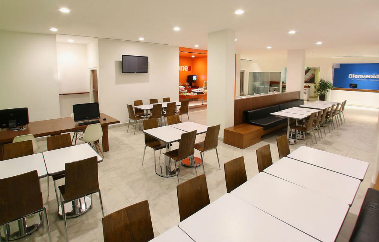 One Queretaro Plaza Galerias Hotel Exterior photo